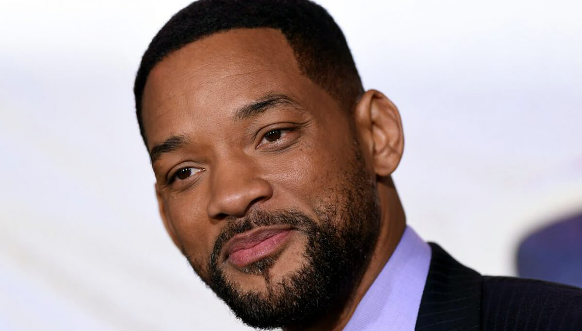 Will Smith publishes a photo of himself at Dettifoss