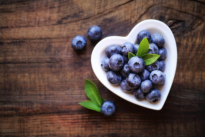 All the health benefits of berries - Blueberries protect your heart